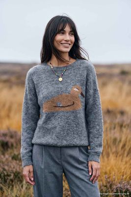 Sweter damski casual NAOKO-STORE.pl ze sklepu: NAOKO w kategorii: Swetry damskie - zdjęcie A8F38C0-26C-6400_15982800601461