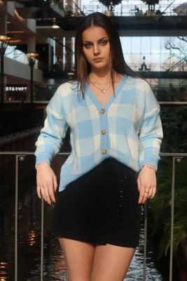 Szorty casual Olika ze sklepu: olika.com.pl w kategorii: Szorty - zdjęcie AE84B5C-5EA-3073_12919
