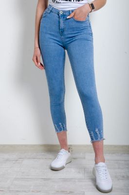 Olika - Jeansy damskie na wiosnę casualowe ze sklepu: olika.com.pl w kategorii: Jeansy damskie - zdjęcie AE84B5C-5EA-3073_13624