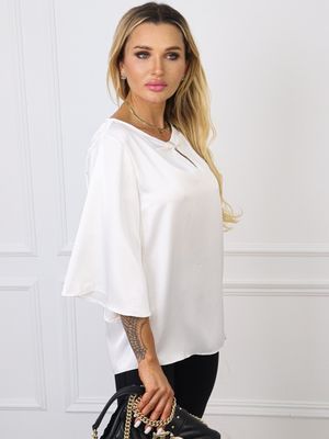 Bluzka damska na wiosnę casual Olika ze sklepu: olika.com.pl w kategorii: Bluzki damskie - zdjęcie AE84B5C-5EA-3073_17691