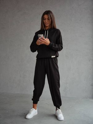Dres damski jesienny Olika ze sklepu: olika.com.pl w kategorii: Dresy damskie - zdjęcie AE84B5C-5EA-3073_18711