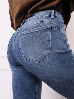 Jeansy damskie casual Olika ze sklepu: olika.com.pl w kategorii: Jeansy damskie - zdjęcie AE84B5C-5EA-3073_20444