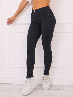 Jeansy damskie na wiosnę Olika ze sklepu: olika.com.pl w kategorii: Jeansy damskie - zdjęcie AE84B5C-5EA-3073_20816