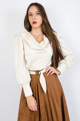 Olika - Bluzka damska wiosenna ze sklepu: olika.com.pl w kategorii: Bluzki damskie - zdjęcie AE84B5C-5EA-3073_9343