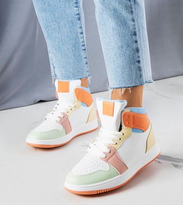 Buty sportowe damskie na wiosnę ze sklepu: gemre w kategorii: Buty sportowe damskie - zdjęcie B960DE9-B0C-5025_20194