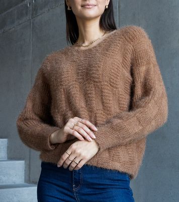Sweter damski casualowy ze sklepu: gemre w kategorii: Swetry damskie - zdjęcie B960DE9-B0C-5025_30698-uniw