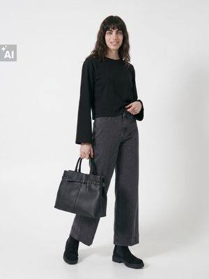 Jeansy damskie casual Sinsay ze sklepu: Sinsay w kategorii: Jeansy damskie - zdjęcie CC22A15-4CA-6968_042JS
