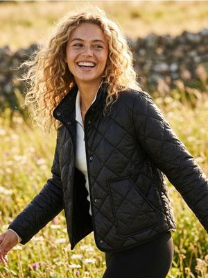 Kurtka damska casual Sinsay ze sklepu: Sinsay w kategorii: Kurtki damskie - zdjęcie CC22A15-4CA-6968_098FJ