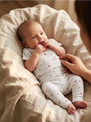 Odzież dla niemowląt wiosenna Sinsay ze sklepu: Sinsay w kategorii: Odzież dla niemowląt - zdjęcie CC22A15-4CA-6968_104IJ