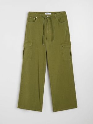 Jeansy damskie casual Sinsay ze sklepu: Sinsay w kategorii: Jeansy damskie - zdjęcie CC22A15-4CA-6968_117JS