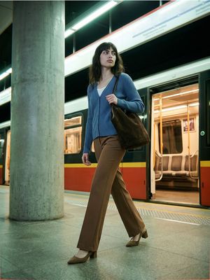 Sweter damski na zimę casual Sinsay ze sklepu: Sinsay w kategorii: Swetry damskie - zdjęcie CC22A15-4CA-6968_124JK