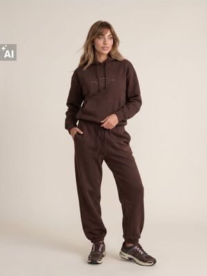 Spodnie damskie sportowe Sinsay ze sklepu: Sinsay w kategorii: Spodnie damskie - zdjęcie CC22A15-4CA-6968_128JV