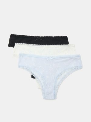 Majtki damskie casual Sinsay ze sklepu: Sinsay w kategorii: Majtki damskie - zdjęcie CC22A15-4CA-6968_136GF