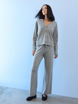 Spodnie damskie Sinsay ze sklepu: Sinsay w kategorii: Spodnie damskie - zdjęcie CC22A15-4CA-6968_144KI