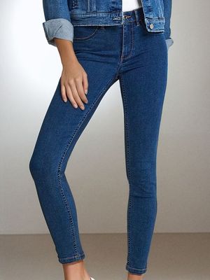 Sinsay - Jeansy damskie w miejskim stylu ze sklepu: Sinsay w kategorii: Jeansy damskie - zdjęcie CC22A15-4CA-6968_1490B