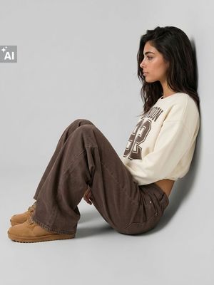 Jeansy damskie na wiosnę casualowe Sinsay ze sklepu: Sinsay w kategorii: Jeansy damskie - zdjęcie CC22A15-4CA-6968_151JS