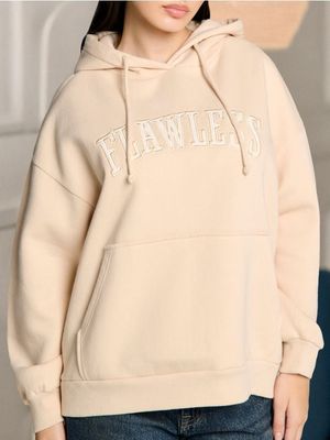 Bluza damska w stylu młodzieżowym Sinsay ze sklepu: Sinsay w kategorii: Bluzy damskie - zdjęcie CC22A15-4CA-6968_158DO