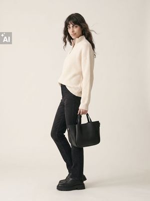 Sinsay - Jeansy damskie casual ze sklepu: Sinsay w kategorii: Jeansy damskie - zdjęcie CC22A15-4CA-6968_167JS