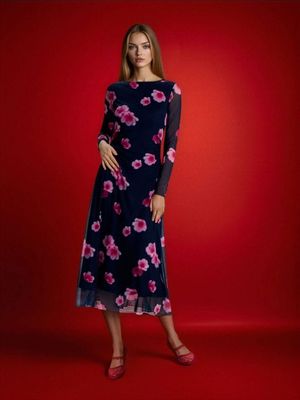Sukienka casual Sinsay ze sklepu: Sinsay w kategorii: Sukienki - zdjęcie CC22A15-4CA-6968_169GY