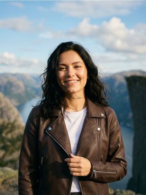 Kurtka damska casualowa Sinsay ze sklepu: Sinsay w kategorii: Kurtki damskie - zdjęcie CC22A15-4CA-6968_181GZ