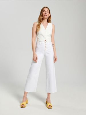 Jeansy damskie casualowe Sinsay ze sklepu: Sinsay w kategorii: Jeansy damskie - zdjęcie CC22A15-4CA-6968_2085F
