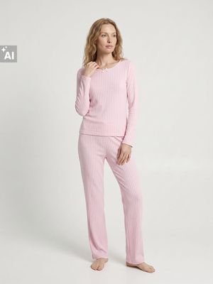 Piżama casualowa bez wzorów Sinsay ze sklepu: Sinsay w kategorii: Piżamy damskie - zdjęcie CC22A15-4CA-6968_210LT