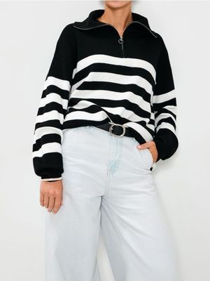 Sweter damski Sinsay ze sklepu: Sinsay w kategorii: Swetry damskie - zdjęcie CC22A15-4CA-6968_241GT