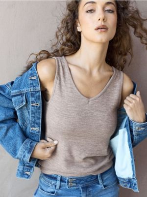 Bluzka damska casual Sinsay ze sklepu: Sinsay w kategorii: Bluzki damskie - zdjęcie CC22A15-4CA-6968_257JQ
