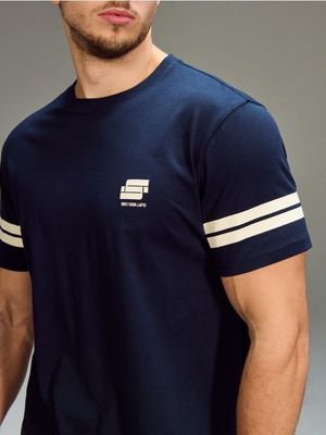 T-shirt męski casual Sinsay ze sklepu: Sinsay w kategorii: T-shirty męskie - zdjęcie CC22A15-4CA-6968_264HL