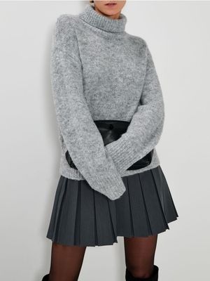 Sweter damski Sinsay ze sklepu: Sinsay w kategorii: Swetry damskie - zdjęcie CC22A15-4CA-6968_287GT