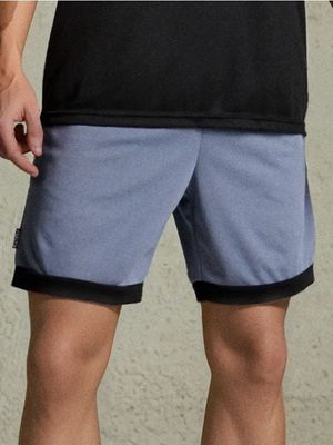 Sinsay - Spodenki męskie sportowe ze sklepu: Sinsay w kategorii: Spodenki męskie - zdjęcie CC22A15-4CA-6968_311EU