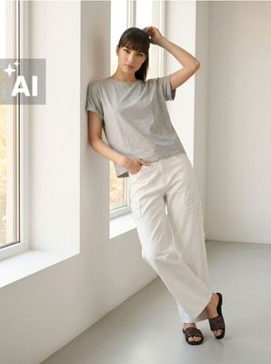 Bluzka damska casual Sinsay ze sklepu: Sinsay w kategorii: Bluzki damskie - zdjęcie CC22A15-4CA-6968_312HA
