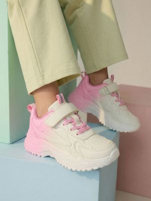 Buty sportowe damskie wiosenne ze sklepu: Sinsay w kategorii: Buty sportowe damskie - zdjęcie CC22A15-4CA-6968_364GW
