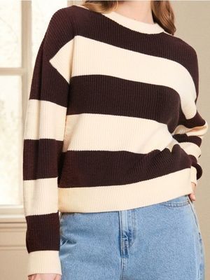 Sweter damski casual Sinsay ze sklepu: Sinsay w kategorii: Swetry damskie - zdjęcie CC22A15-4CA-6968_366EU