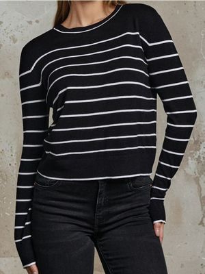 Sweter damski zimowy Sinsay ze sklepu: Sinsay w kategorii: Swetry damskie - zdjęcie CC22A15-4CA-6968_376EU