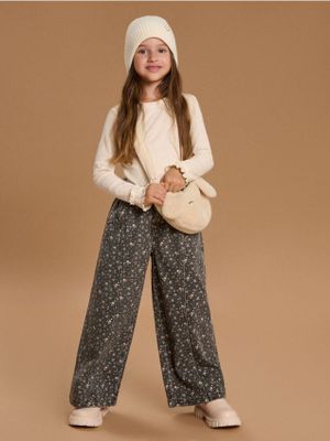 Jeansy damskie casual ze sklepu: Sinsay w kategorii: Jeansy damskie - zdjęcie CC22A15-4CA-6968_389EW