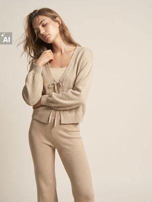 Sweter damski w serek Sinsay ze sklepu: Sinsay w kategorii: Swetry damskie