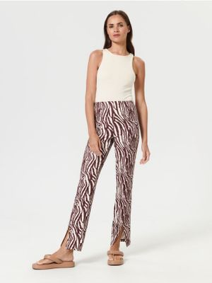 Spodnie damskie casual Sinsay ze sklepu: Sinsay w kategorii: Spodnie damskie - zdjęcie CC22A15-4CA-6968_4231F