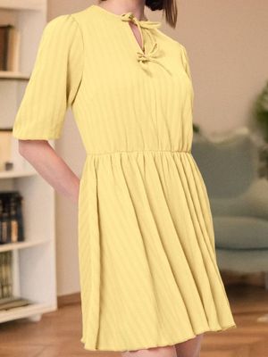 Sinsay - Sukienka casual ze sklepu: Sinsay w kategorii: Sukienki - zdjęcie CC22A15-4CA-6968_446CH