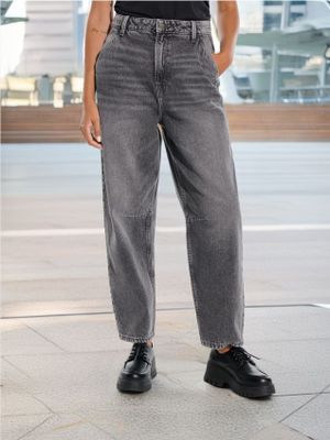 Jeansy damskie Sinsay ze sklepu: Sinsay w kategorii: Jeansy damskie - zdjęcie CC22A15-4CA-6968_477BB