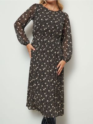 Sukienka casual trapezowa Sinsay ze sklepu: Sinsay w kategorii: Sukienki - zdjęcie CC22A15-4CA-6968_499BA