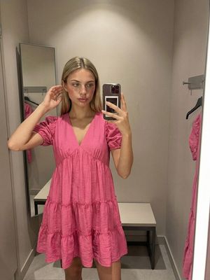 Sukienka casual Sinsay ze sklepu: Sinsay w kategorii: Sukienki - zdjęcie CC22A15-4CA-6968_511DA