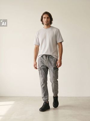 Jeansy męskie casual Sinsay ze sklepu: Sinsay w kategorii: Jeansy męskie - zdjęcie CC22A15-4CA-6968_519JV