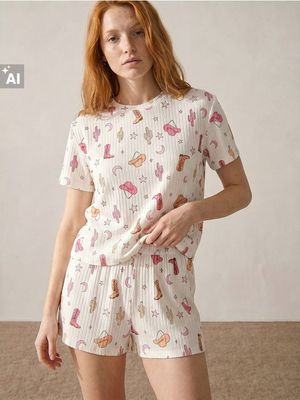 Piżama w kwiaty Sinsay ze sklepu: Sinsay w kategorii: Piżamy damskie - zdjęcie CC22A15-4CA-6968_523KO