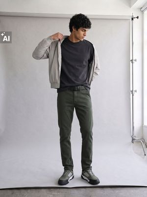Jeansy męskie casual Sinsay ze sklepu: Sinsay w kategorii: Jeansy męskie - zdjęcie CC22A15-4CA-6968_524JV