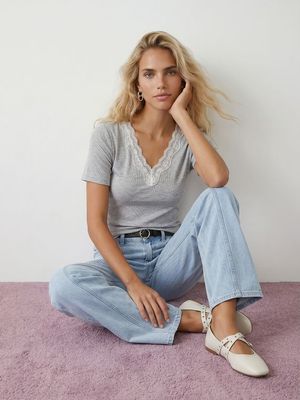Bluzka damska casual Sinsay ze sklepu: Sinsay w kategorii: Bluzki damskie - zdjęcie CC22A15-4CA-6968_532JP
