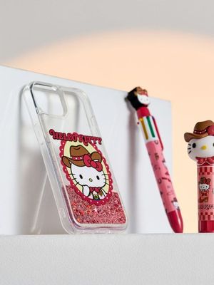 Etui Sinsay ze sklepu: Sinsay w kategorii: Etui - zdjęcie CC22A15-4CA-6968_576JN