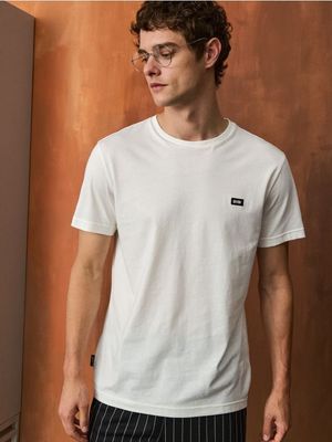 T-shirt męski casual Sinsay ze sklepu: Sinsay w kategorii: T-shirty męskie - zdjęcie CC22A15-4CA-6968_587EY