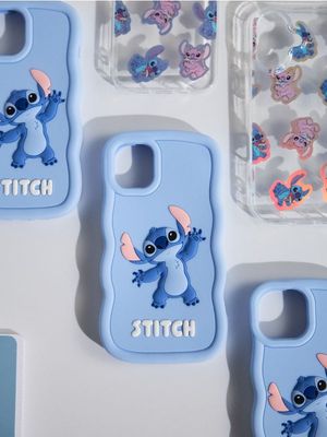 Etui Sinsay ze sklepu: Sinsay w kategorii: Etui - zdjęcie CC22A15-4CA-6968_596JN
