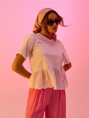 Bluzka damska casual Sinsay ze sklepu: Sinsay w kategorii: Bluzki damskie - zdjęcie CC22A15-4CA-6968_612HC